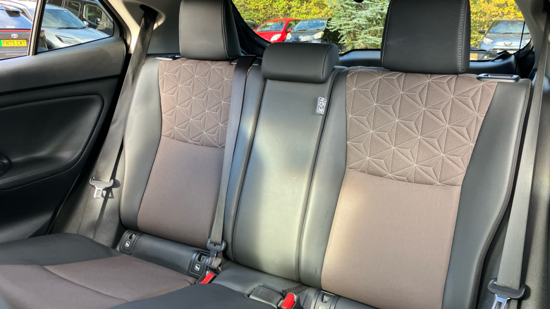 Toyota Yaris Cross 1.5 Hybrid Excel 5dr CVT Hybrid Estate